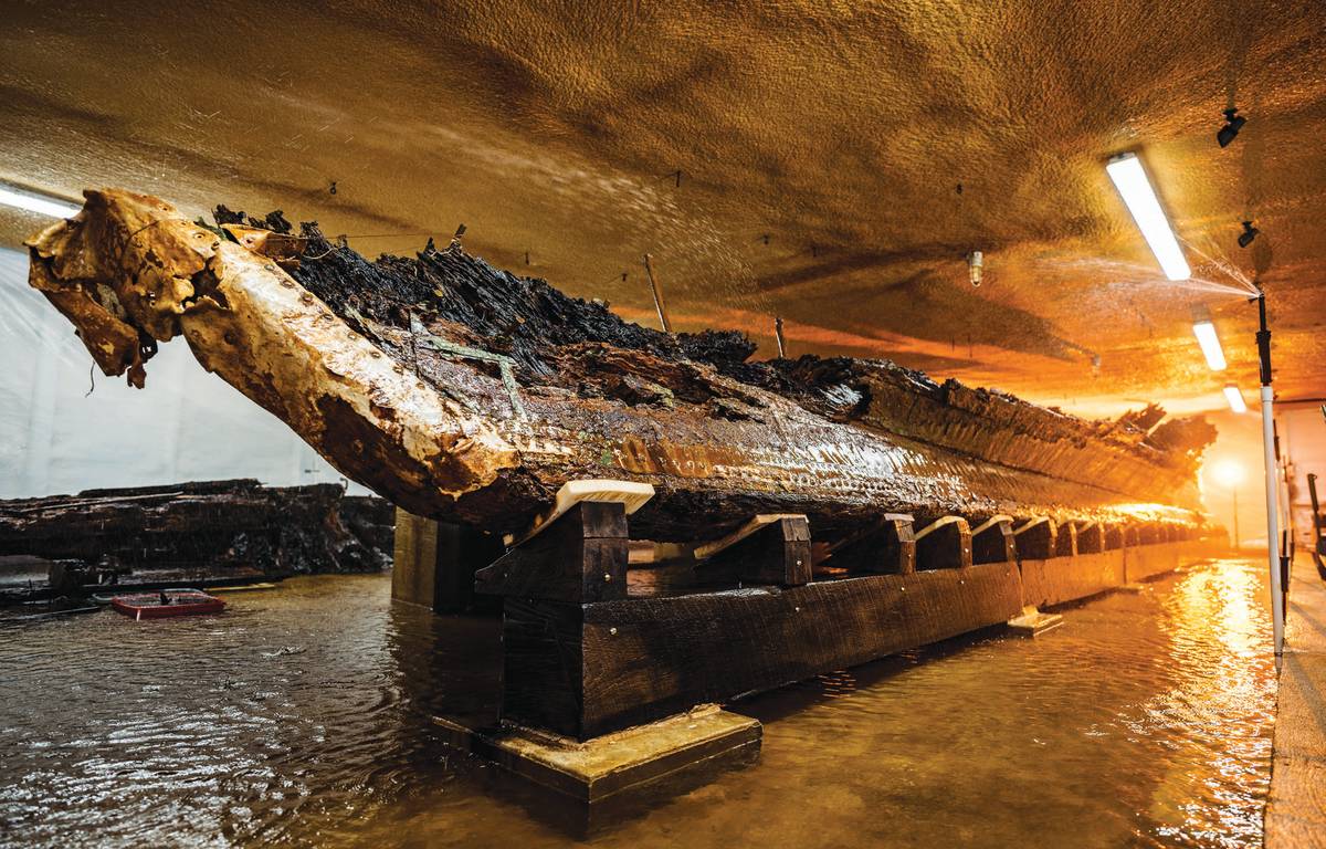 the hull of the wreck of HMS De Braak
